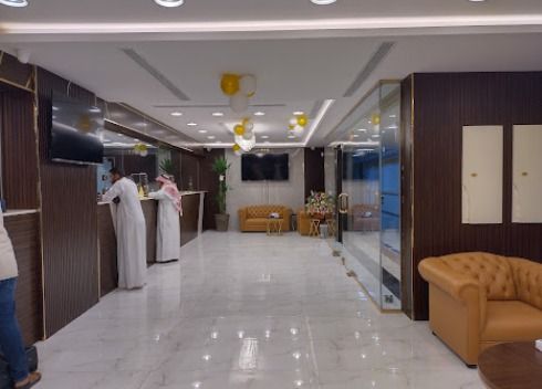 شركة عبدالله المنصوري للذهب والمجوهرات 2